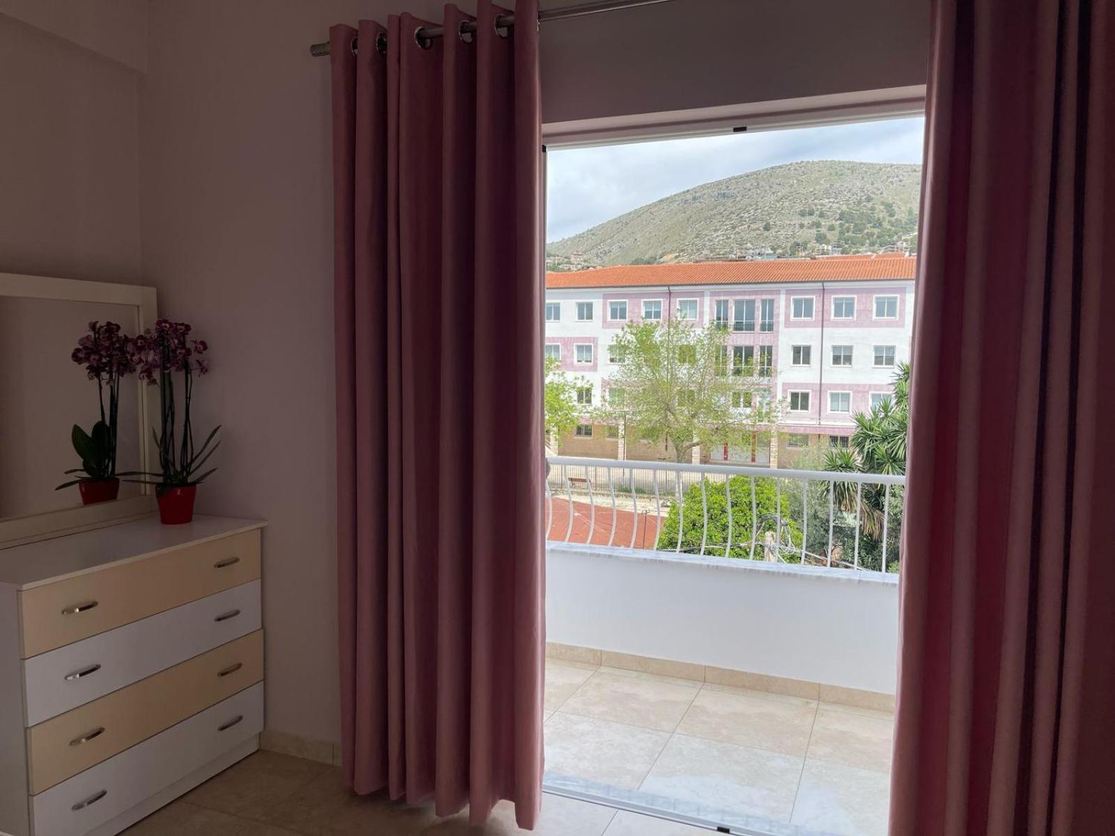 Linda Home Sarande Bagian luar foto
